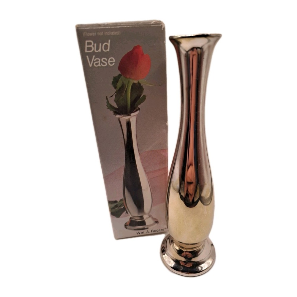 Vintage Wm. A. Rogers Silverplate 6" Bud Vase With Original Box